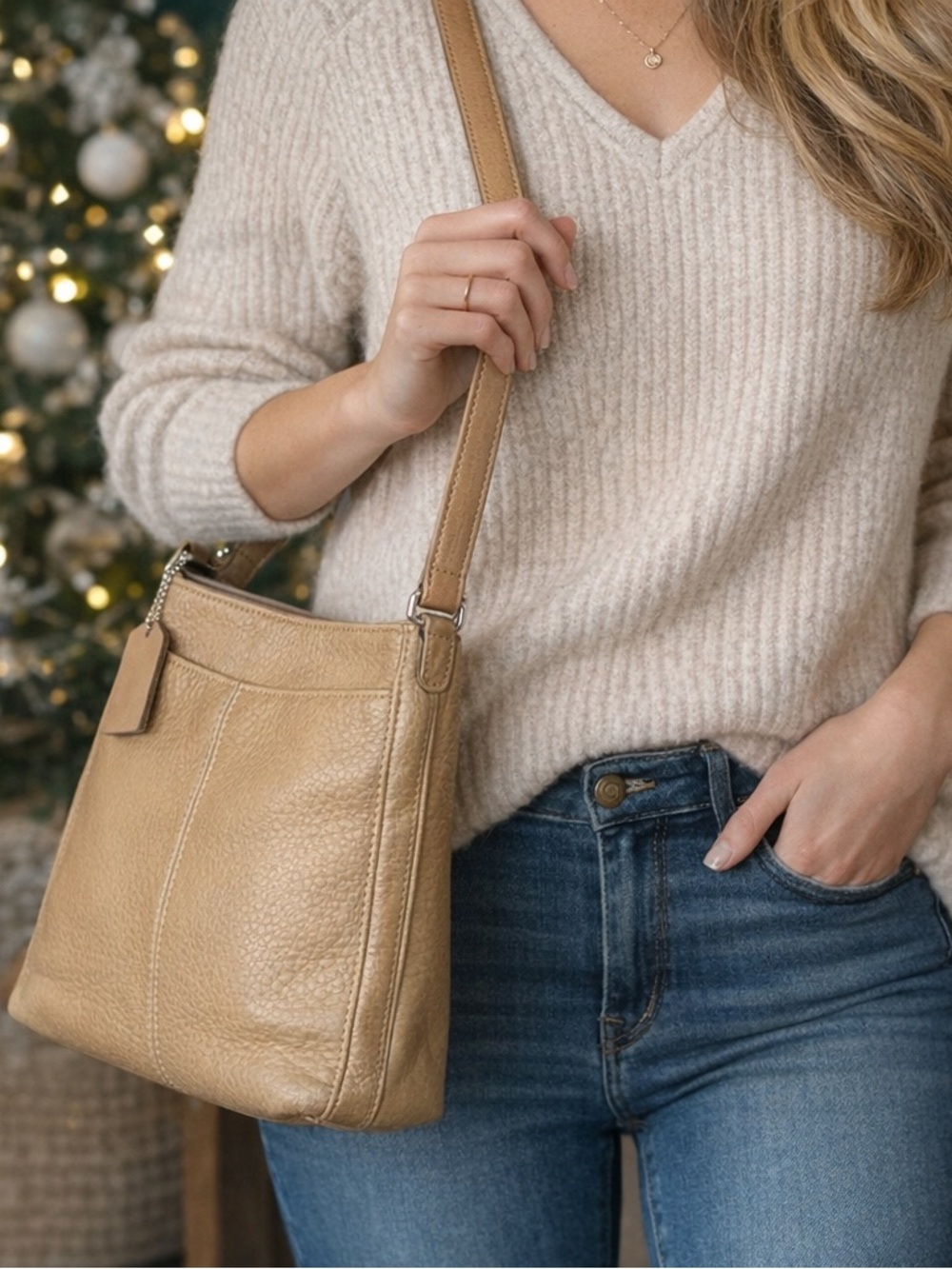 Coach Legacy Pebbled Leather Hobo / Shoulder Bag ~ Costa Rica